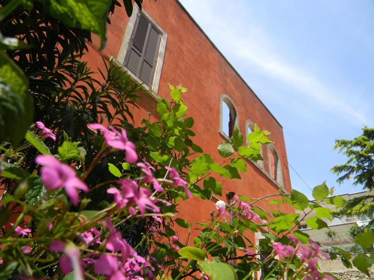 Dimora Del Falconiere B&B Gioia Del Colle Exterior foto